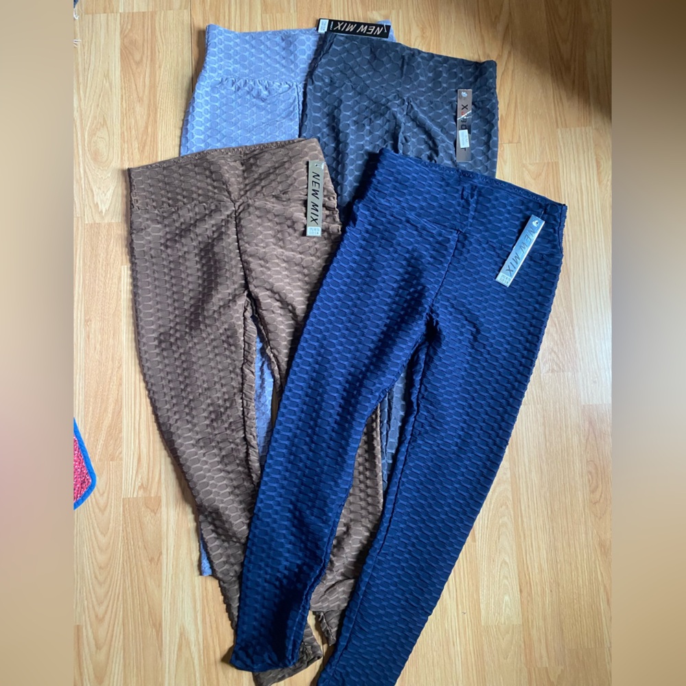 Four pairs of TikTok Leggings